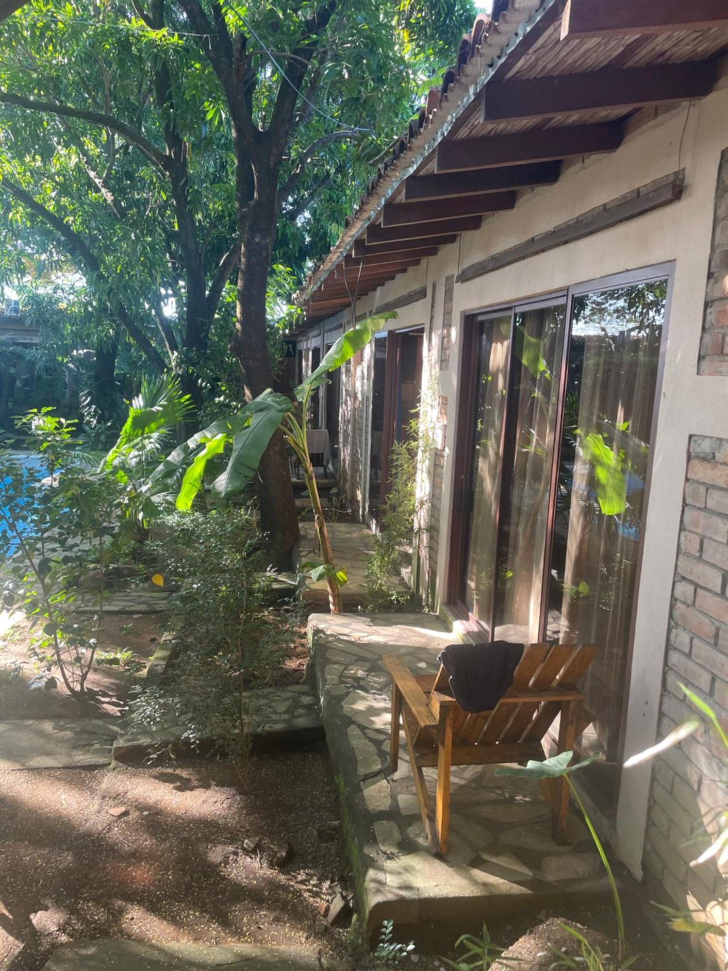 Hostal Casa Abierta Leon Bagian luar foto